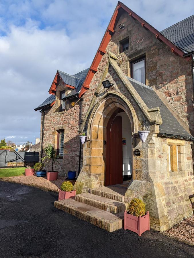 Cambeth Lodge Inverness Exterior photo